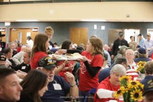 Fort Worth Roll Call Volunteers serve meals to veterans at monthly luncheon February 2023